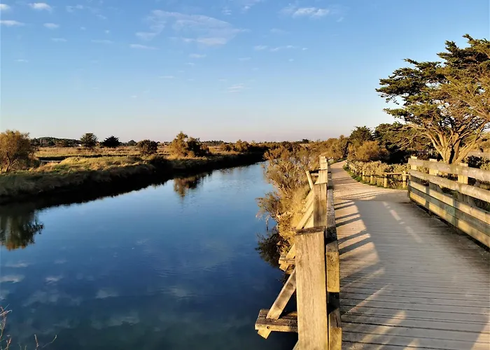 Апартаменты Le Valpa Face Garage